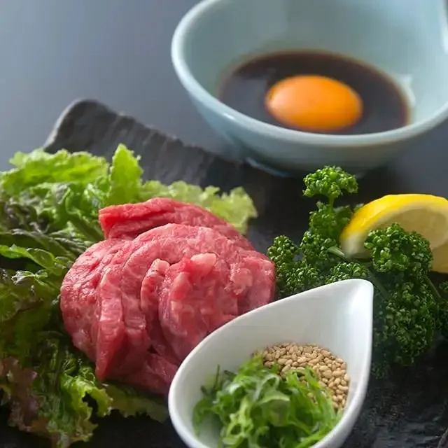 あぶりユッケ